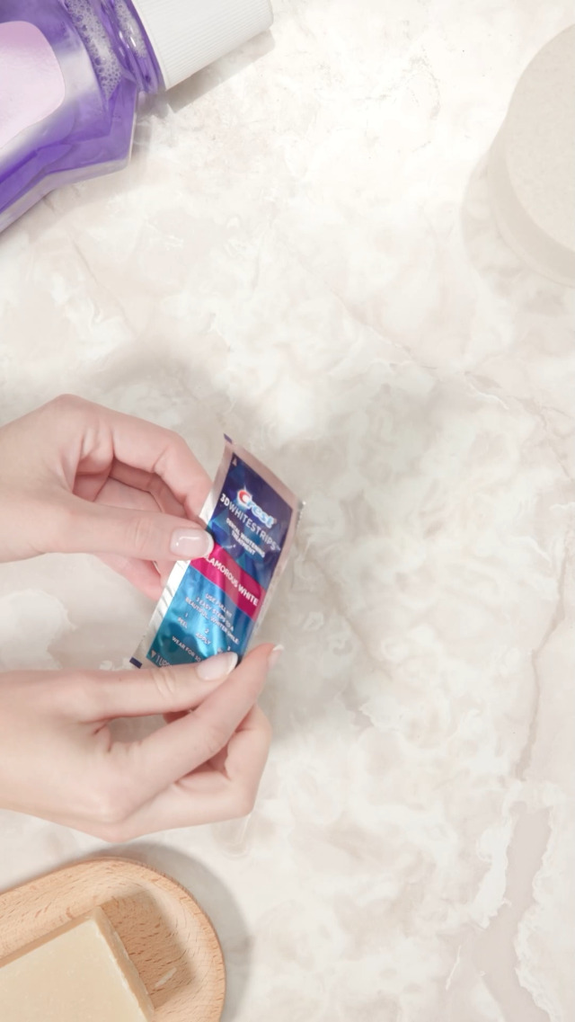 Amazon.com: Crest 3DWhitestrips 1 Week Smile Transformation At